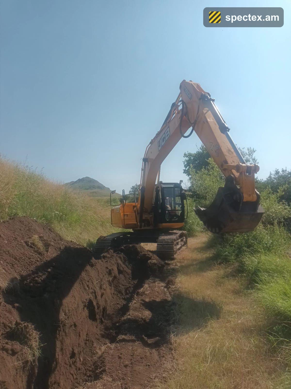 JCB 215 NXT