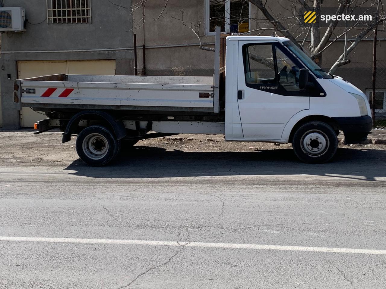Ford Tranzit (2007)
