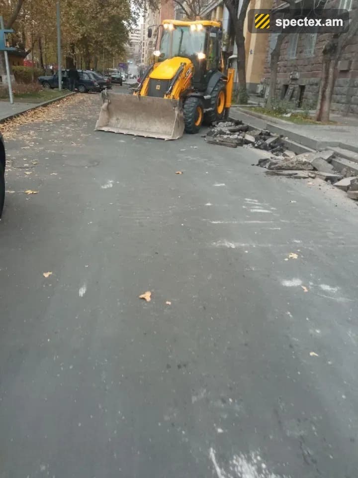 JCB (2013)