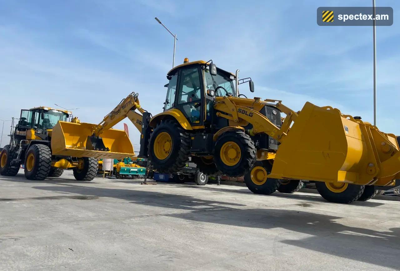 SDLG B877F (2025)