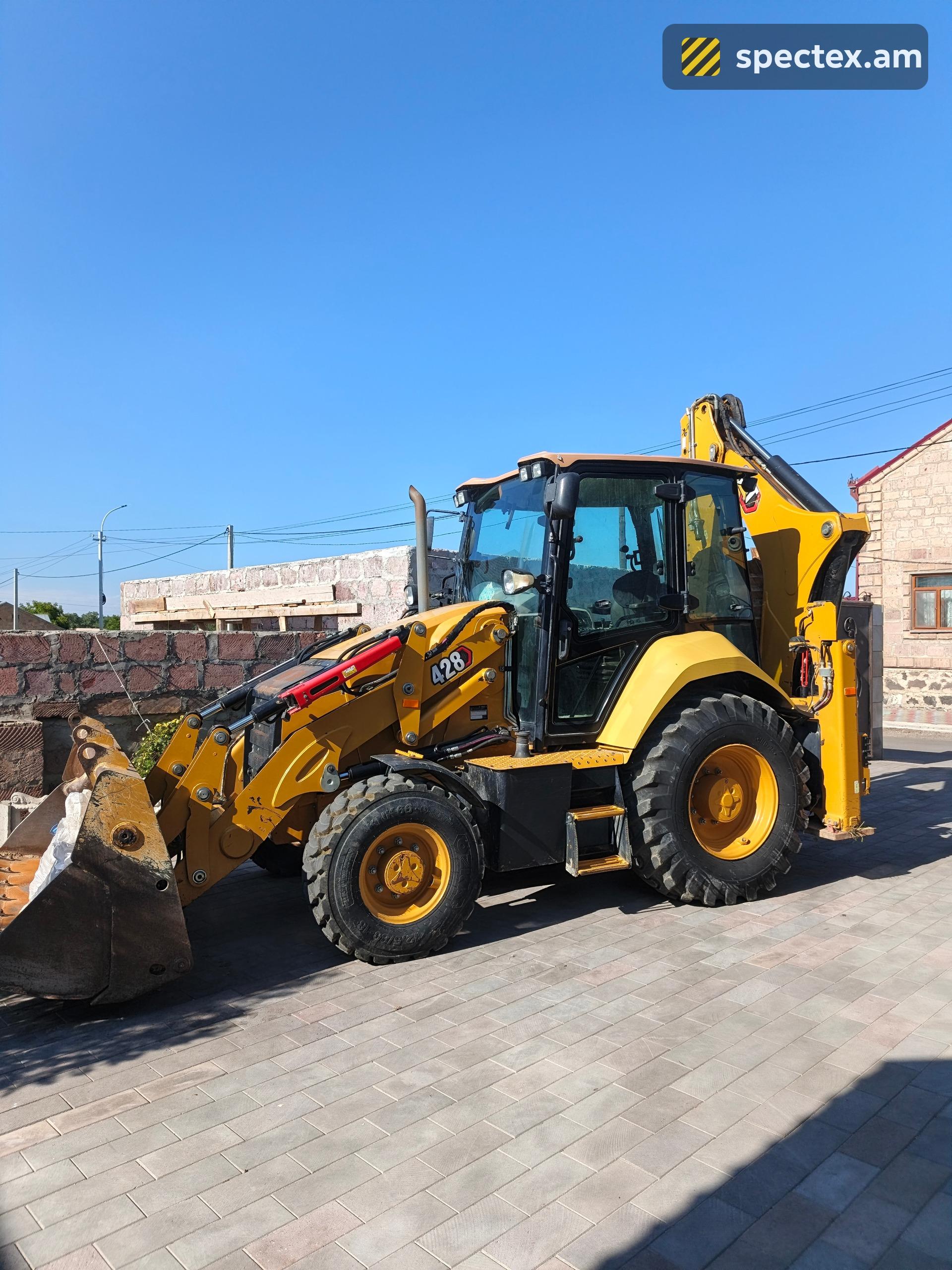 Caterpillar 428 (2023)