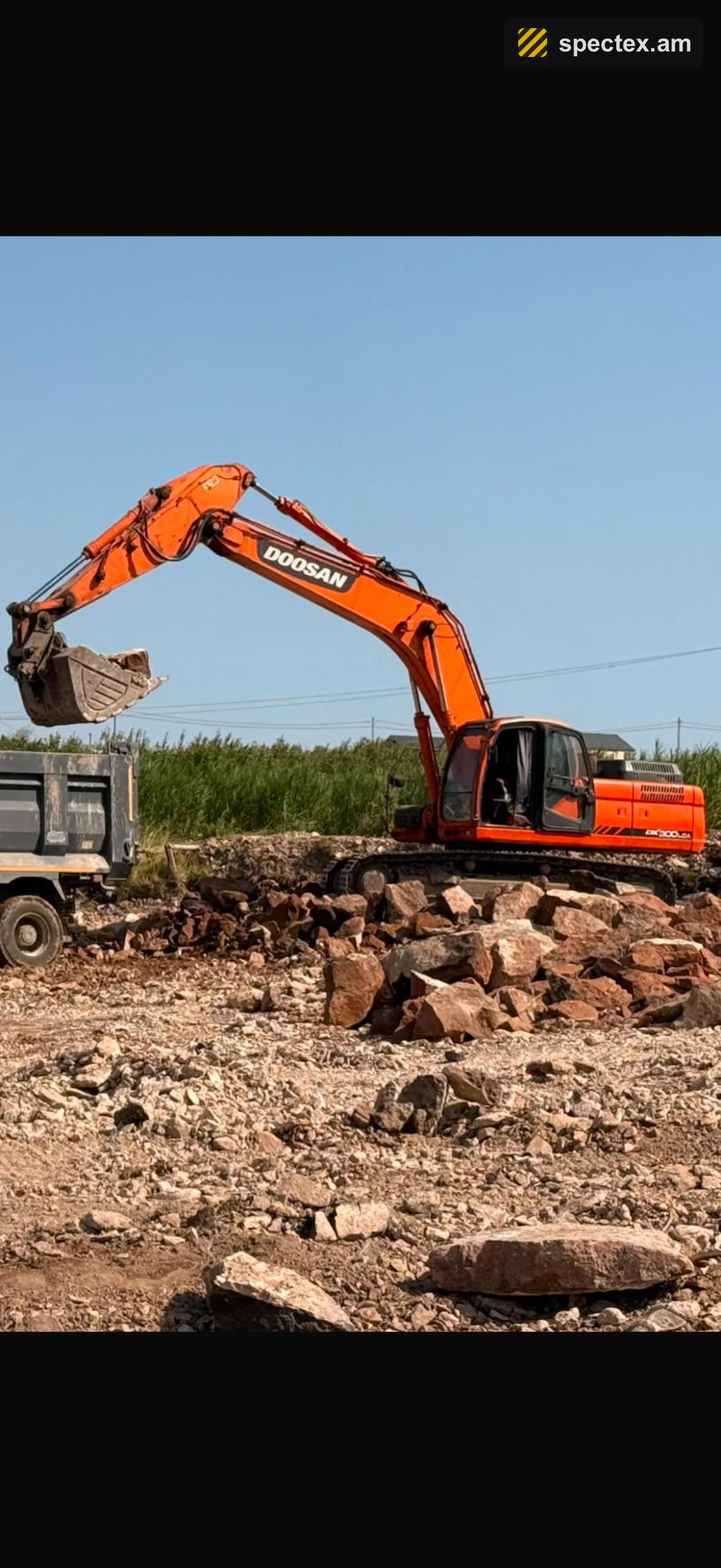Doosan DX300LC9V