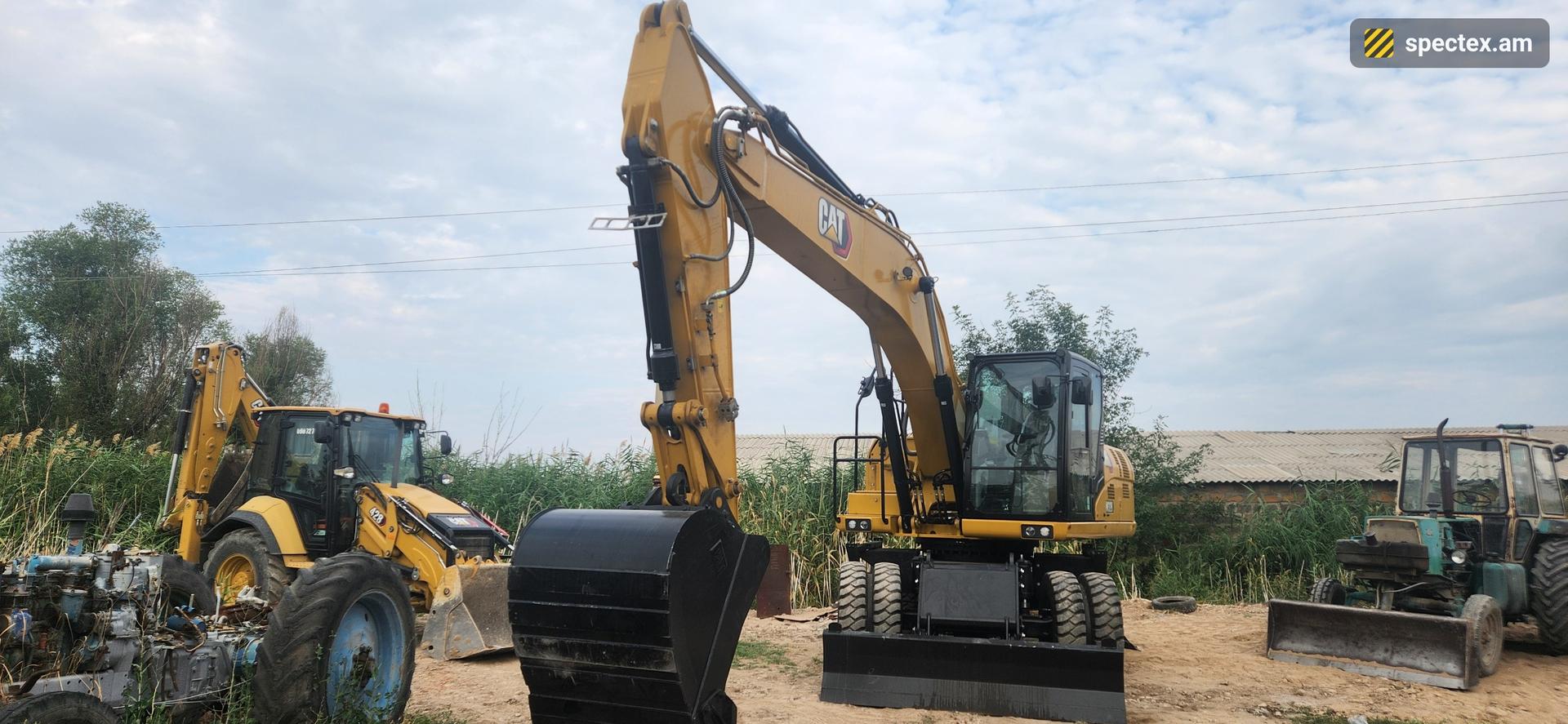 Caterpillar M320 (2026)